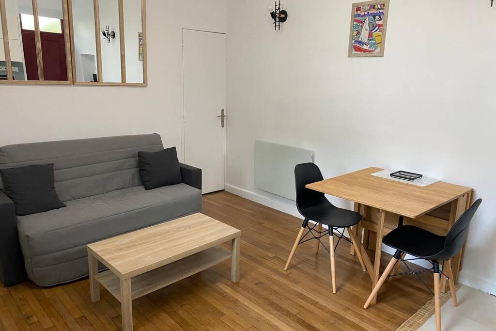 Appartement Centre Ville De ディエップ エクステリア 写真